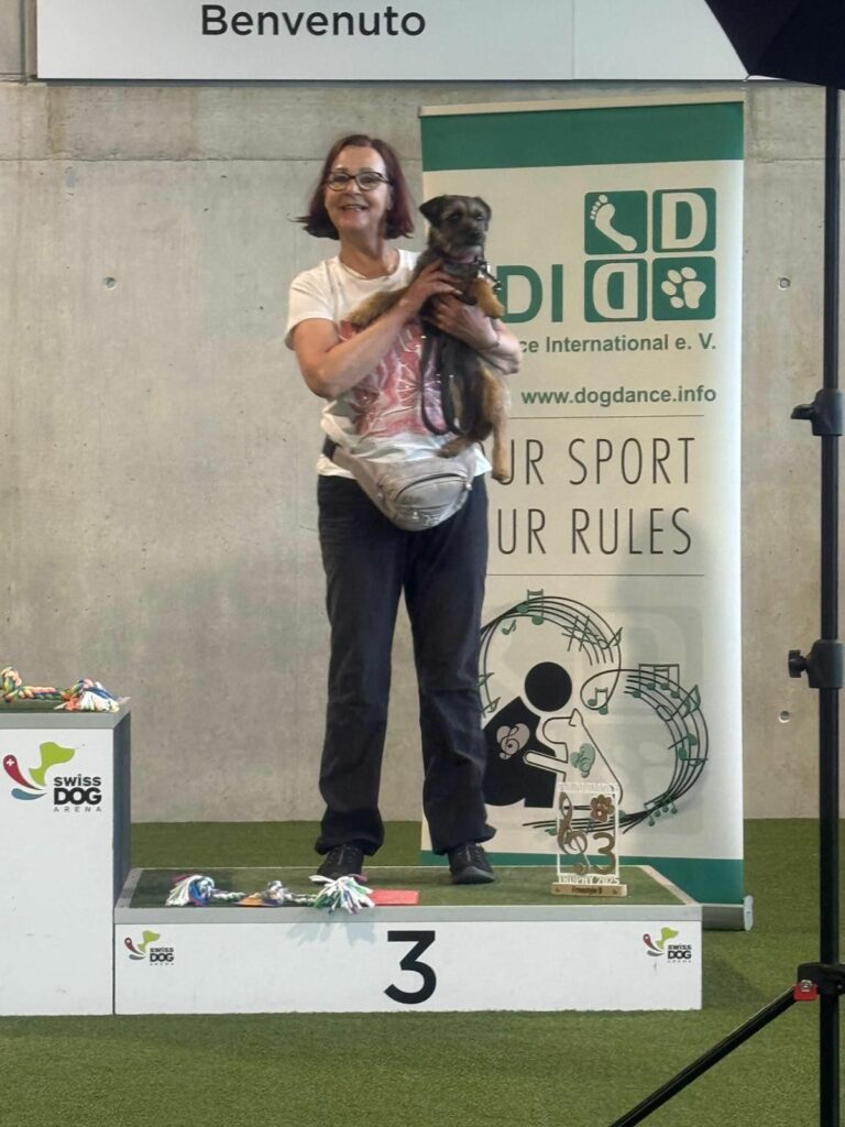 dog dancing